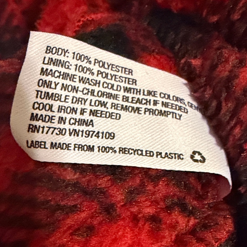 Colsie Red and Black Plaid Robe - Picture 3 of 4